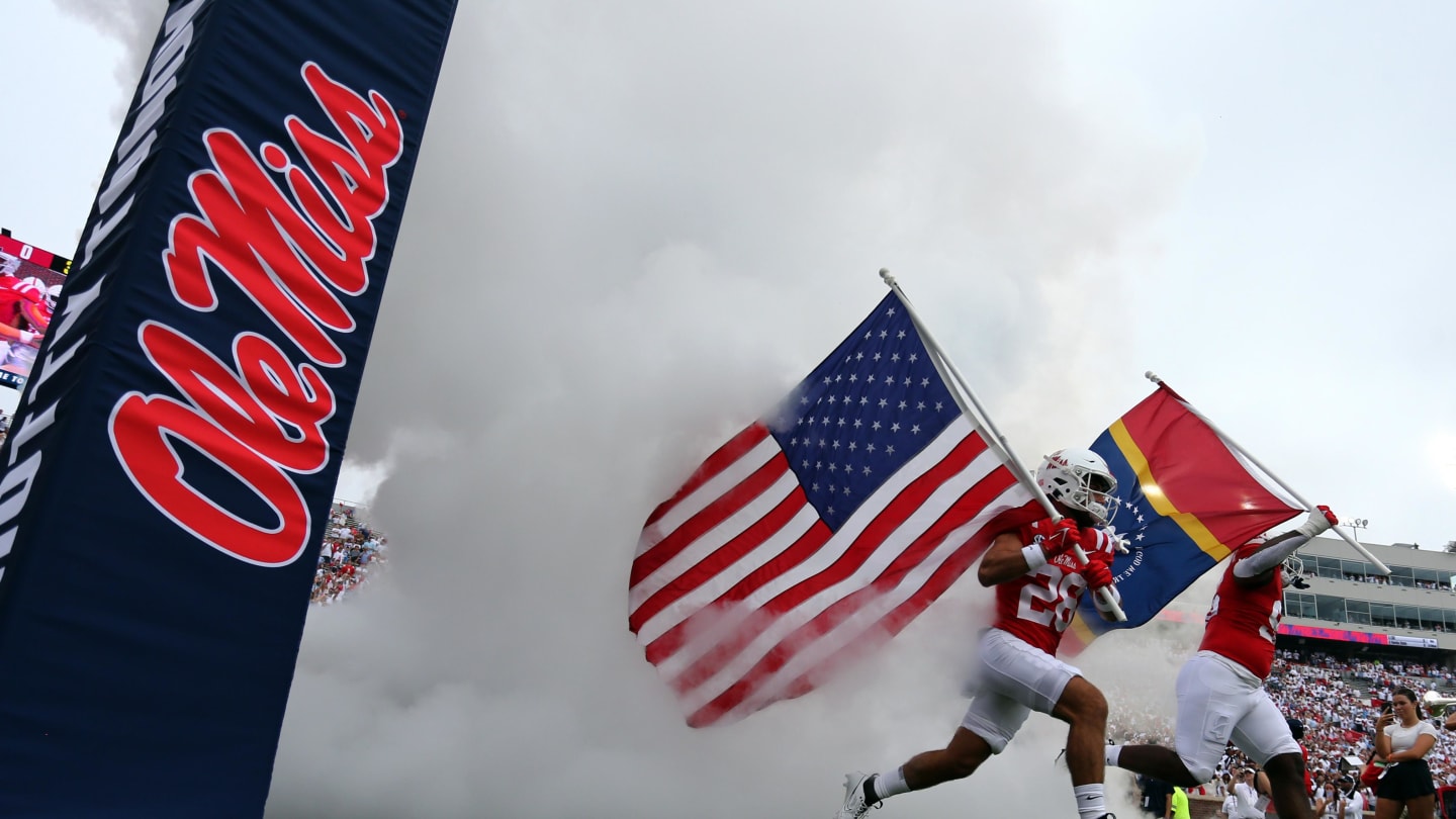 Ole Miss football could still flip these 2025 recruits