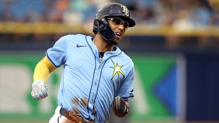 Jul 31, 2024; St. Petersburg, Florida, USA; Tampa Bay Rays outfielder Richie Palacios (1) runs home to score against the Miami Marlins during the second inning  at Tropicana Field. Mandatory Credit: Kim Klement Neitzel-Imagn Images
