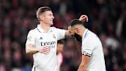 Real Madrid berusaha perpanjang kontrak Toni Kroos dan Karim Benzema