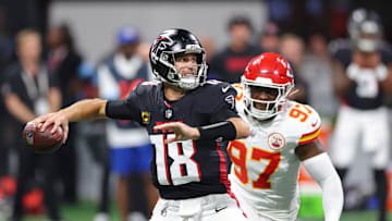 Kansas City Chiefs v Atlanta Falcons
