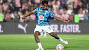 Endrick deve iniciar como titular em Chile x Brasil
