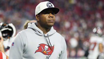 Dec 25, 2022; Glendale, Arizona, USA; Tampa Bay Buccaneers offensive coordinator Byron Leftwich against the Arizona Cardinals at State Farm Stadium. Mandatory Credit: Mark J. Rebilas-Imagn Images