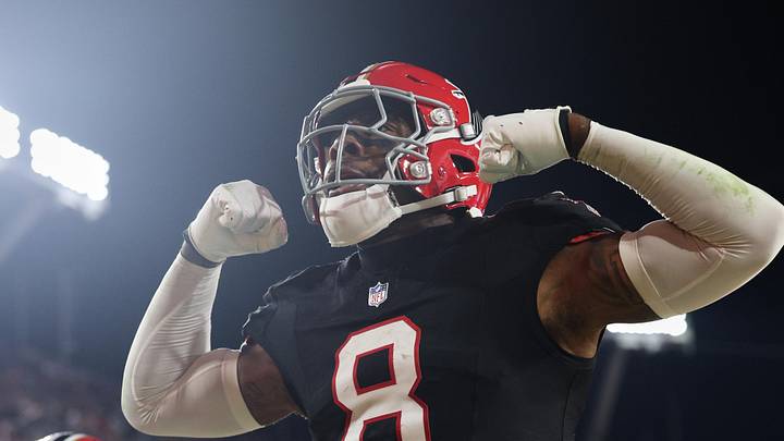 Atlanta Falcons tight end Kyle Pitts Sr.