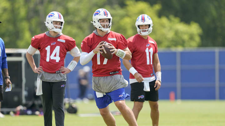 Jun 11, 2025; Orchard Park, NY, USA; Buffalo Bills quarterback Josh Allen (17) looks to throw the ball during Minicamp at Highmark Stadium. Jun 11, 2025; Orchard Park, NY, USA; Buffalo Bills quarterback Josh Allen (17) looks to throw the ball during Minicamp at Highmark Stadium.