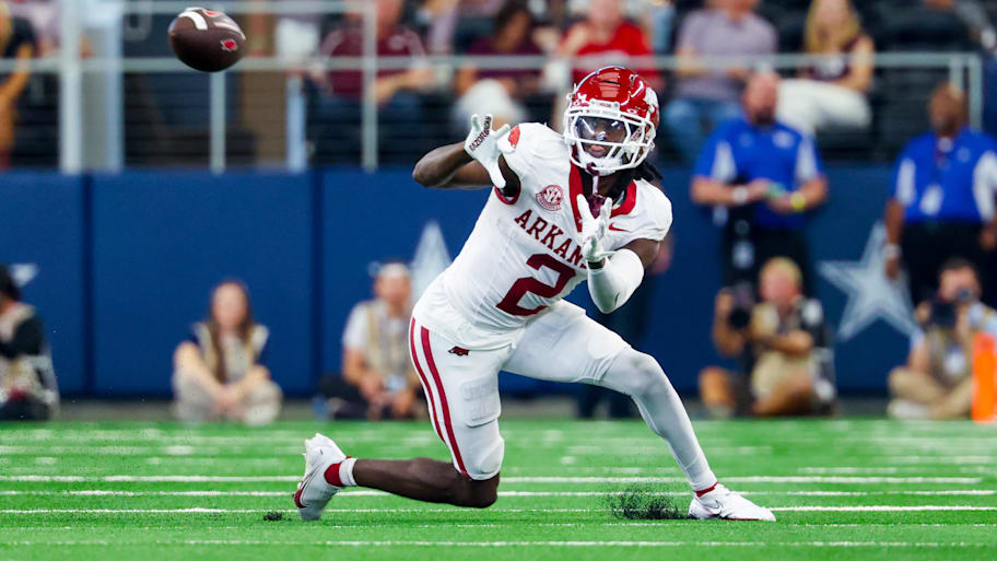 Arkansas Razorbacks wide receiver Andrew Armstrong (2) makes a catch during the second half against the Texas A&M Aggies at AT&T Stadium.  | Kevin Jairaj-Imagn Images