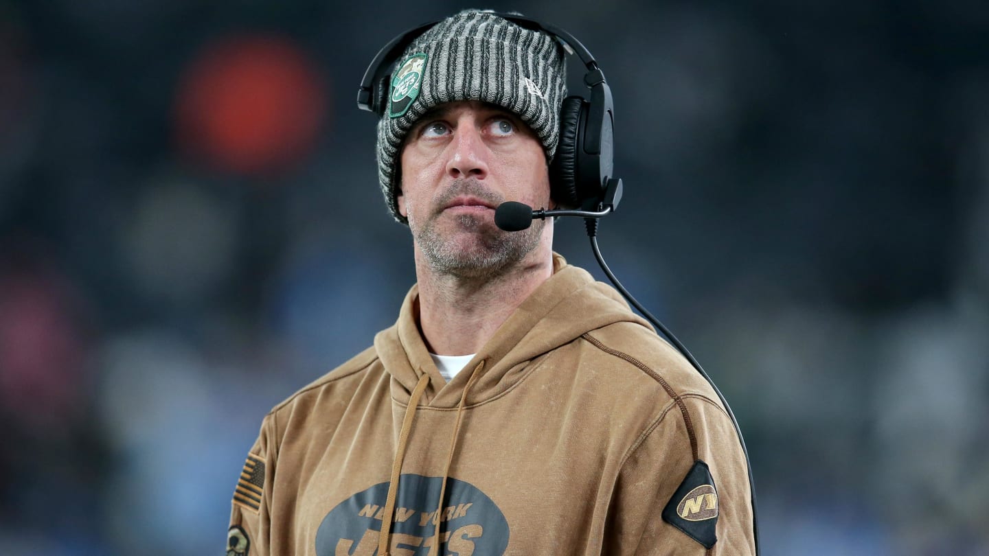 Former NFL Exec Reveals Huge Reason for Caution with Jets’ Aaron Rodgers