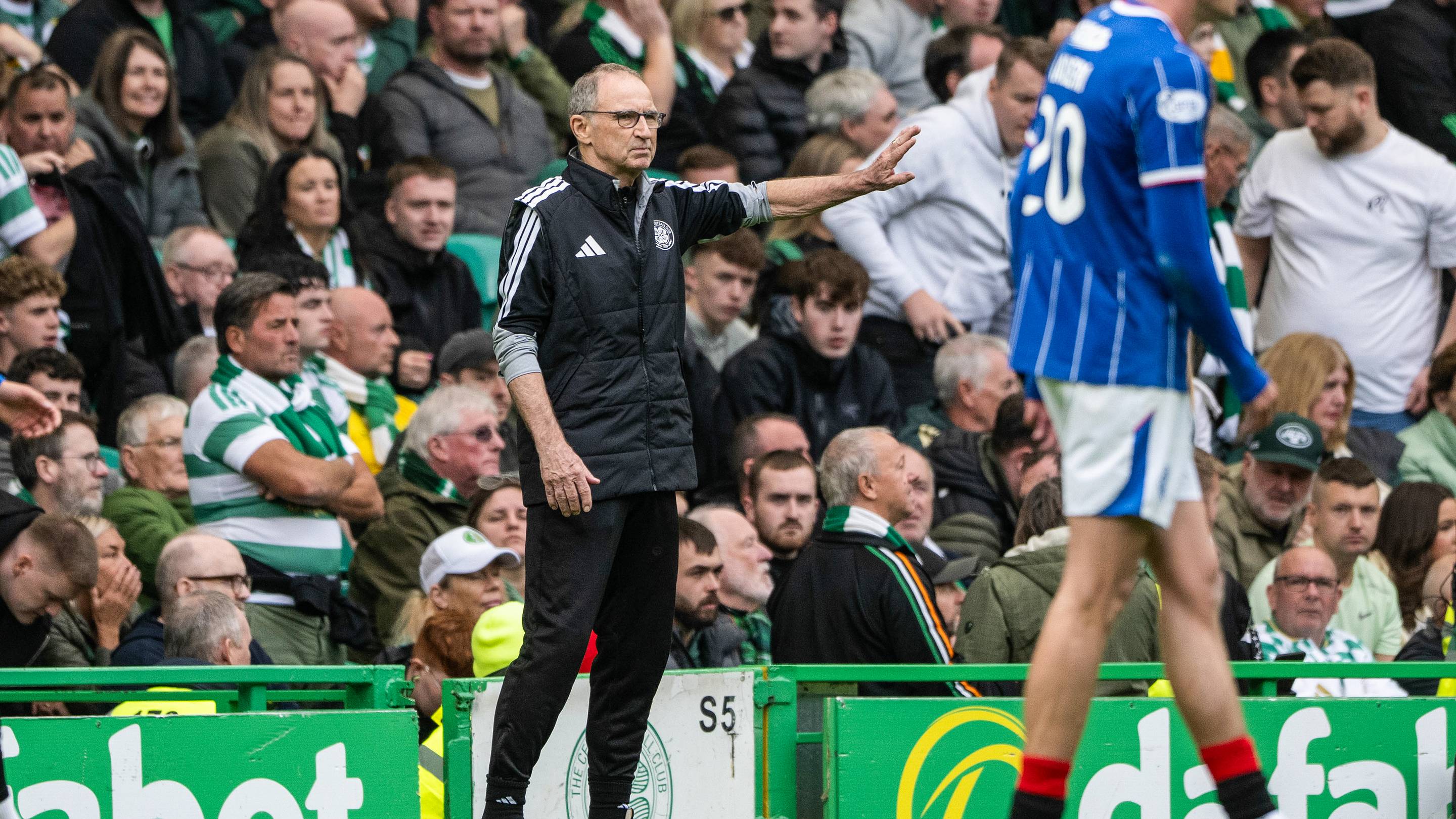 Former Celtic star drops Martin O'Neill contract theory 