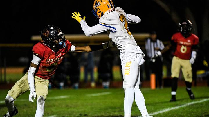 Five-star WR Nick Lennear, a top 2027 target for Syracuse football, is transferring to a different Miami high school.