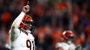 Cincinnati Bengals defensive end Trey Hendrickson (91) holds up his finger after a defensive stop with 4 seconds left in the second half the NFL football game on Sunday, Dec. 19, 2021, at Empower Field in Denver, Co. Cincinnati Bengals defeated Denver Broncos 15-10.