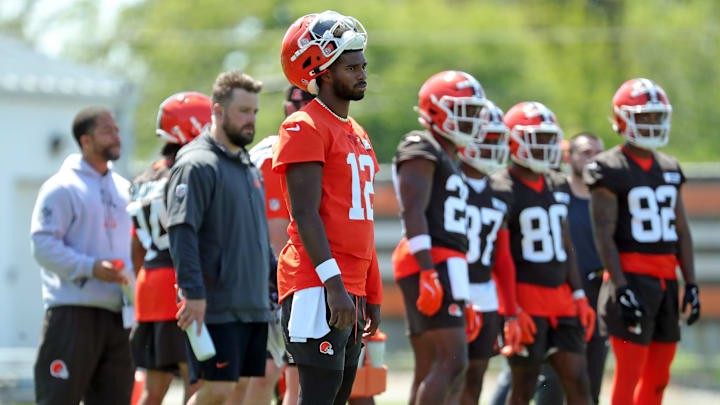 Cleveland Browns quarterback Shedeur Sanders (12) watches from the sideline during day two of NFL rookie minicamp at the Cleveland Browns training facility on Saturday, May 10, 2025, in Berea, Ohio.