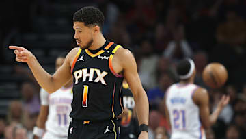 Oklahoma City Thunder v Phoenix Suns