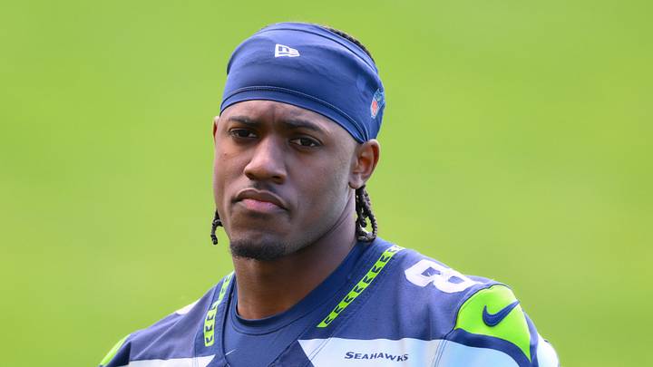 Seattle Seahawks running back Jadarian Price (8)