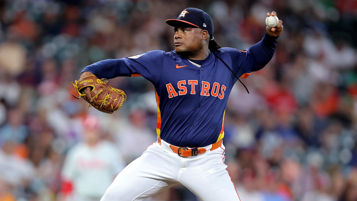 Astros, Red Sox Reportedly Pursue Pitching Ahead MLB Trade Deadline