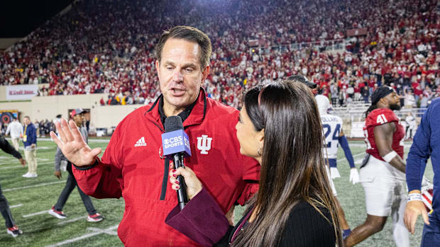  Indiana Hoosiers head coach Curt Cignetti talks to a reporter after the game against the Michigan Wolverines