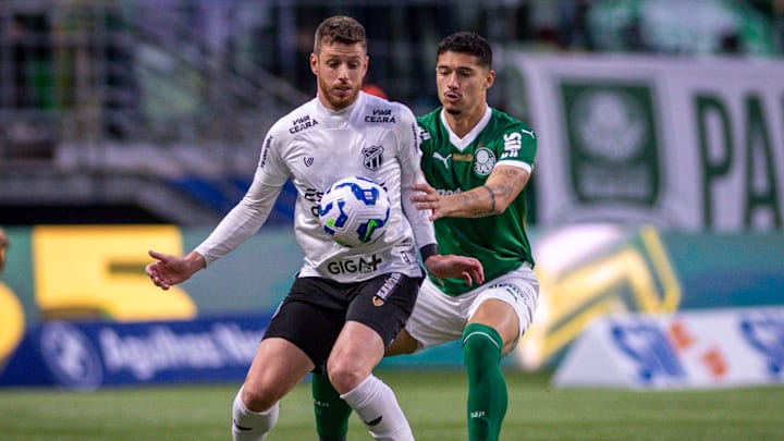 Palmeiras e Ceará se enfrentam na Arena Castelão Palmeiras e Ceará se enfrentam na Arena Castelão