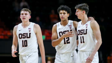 Oregon State players return to the court after half time during the men   s basketball game against Bushnell on Tuesday, Nov. 15, 2022 at OSU in Corvallis, Ore.

Osuvsbushnell456