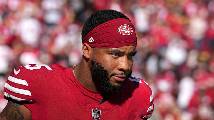 Elijah Mitchell before the 49ers' 27–14 win over the Buccaneers on Nov. 19, 2023.