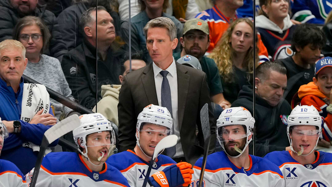 Edmonton Oilers v Vancouver Canucks