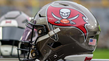 Tampa Bay Buccaneers coach Skip Peete suffered an unknown medical episode during team practice on Wednesday.
