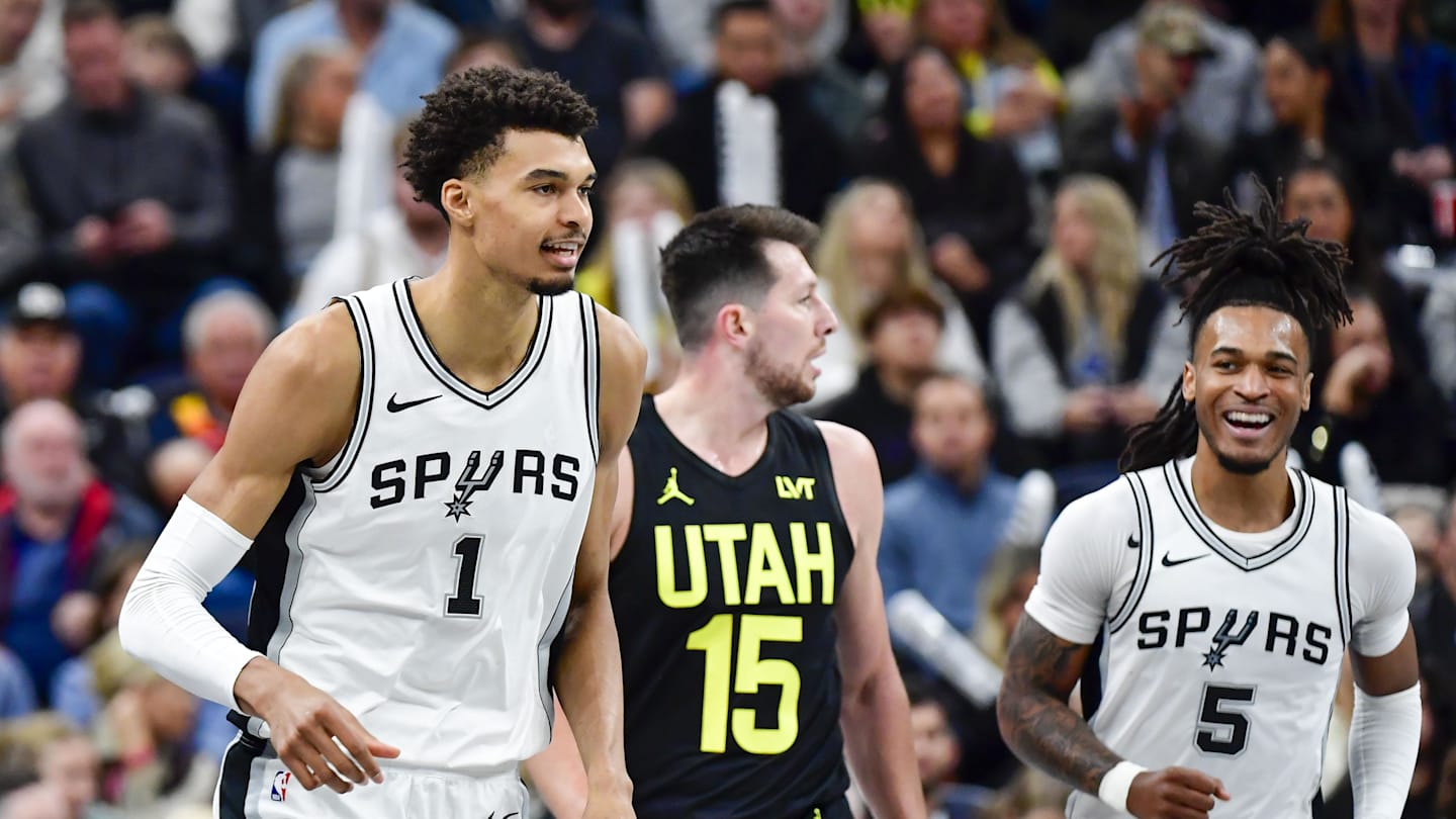 ‘Area 51’ Shines as Spurs Top Jazz, Keep NBA Cup Hopes Alive