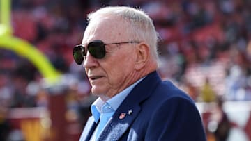 Dallas Cowboys v Washington Commanders