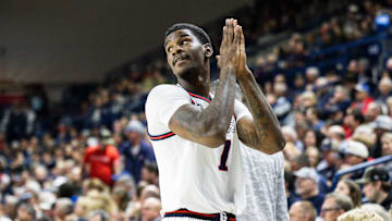 Gonzaga Bulldogs forward Tyon Grant-Foster (7).
