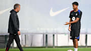 Hansi Flick y Lamine Yamal en un entrenamiento del FC Barcelona 