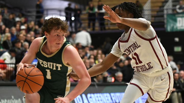 Jesuit senior guard Patrick Kilfoil helped his team rally from an 18-point deficit early in the third quarter to eliminate defending champion Central Catholic. Jesuit senior guard Patrick Kilfoil helped his team rally from an 18-point deficit early in the third quarter to eliminate defending champion Central Catholic.
