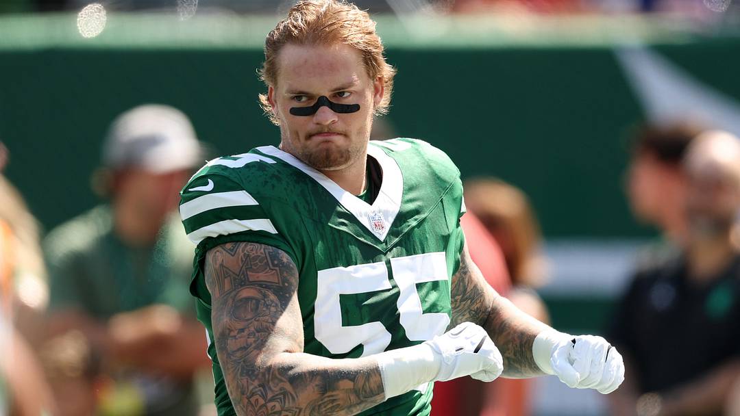 Sep 14, 2025; East Rutherford, New Jersey, USA; New York Jets defensive end Braiden McGregor (55) before the game against the Buffalo Bills at MetLife Stadium. Mandatory Credit: Vincent Carchietta-Imagn Images Sep 14, 2025; East Rutherford, New Jersey, USA; New York Jets defensive end Braiden McGregor (55) before the game against the Buffalo Bills at MetLife Stadium. Mandatory Credit: Vincent Carchietta-Imagn Images
