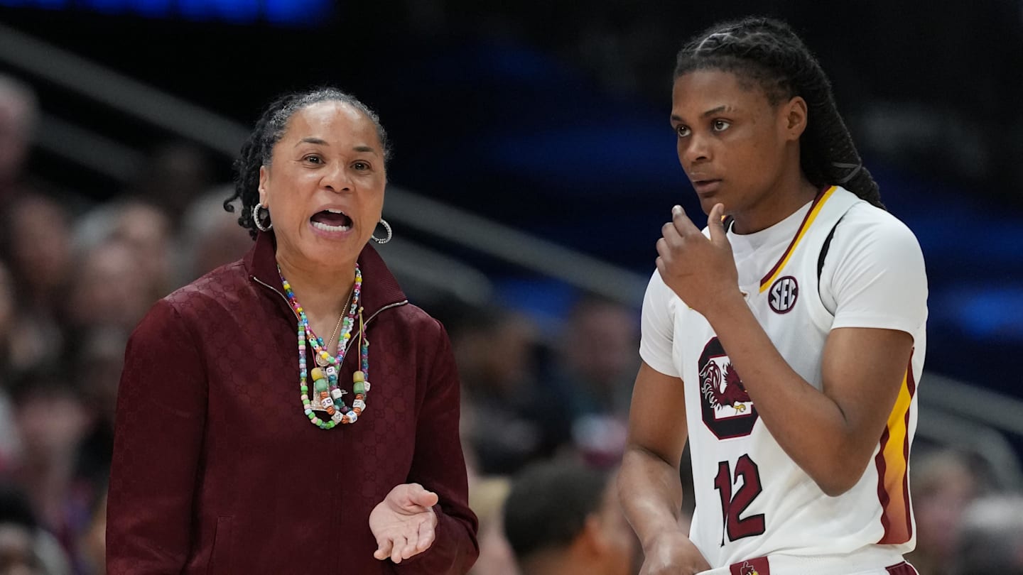 South Carolina Coach Dawn Staley Supports MiLaysia Fulwiley Transfer to LSU