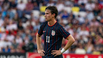 FBL-FRIENDLY-USA-SUI
