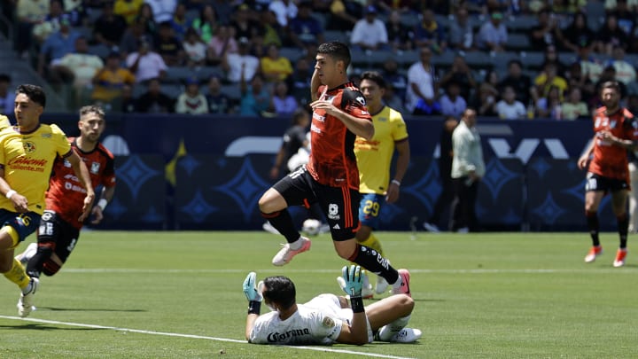 Club America v Tigres - Campeon de Campeones Trophy Club America v Tigres - Campeon de Campeones Trophy