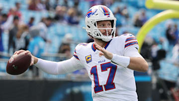 Buffalo Bills v Carolina Panthers