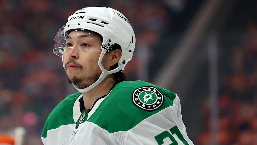 Reuniting the Robertson brothers could give the Toronto Maple Leafs a shot at turning things around.