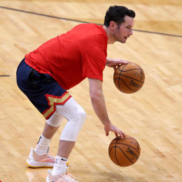 Jan 30, 2021; New Orleans, Louisiana, USA; New Orleans Pelicans guard JJ Redick (4) warms up before their game against the Houston Rockets at the Smoothie King Center. Mandatory Credit: Chuck Cook-USA TODAY Sports