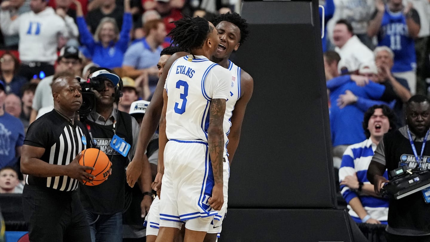 Duke Basketball Guard Steers Away From Professional Route
