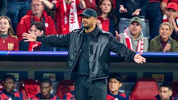 Vincent Kompany s'insurge d'une décision arbitrale lors de la demi-finale retour entre le Bayern Munich et le Paris Saint-Germain
