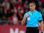 Javier Alberola Rojas sera l'arbitre central de cette rencontre.