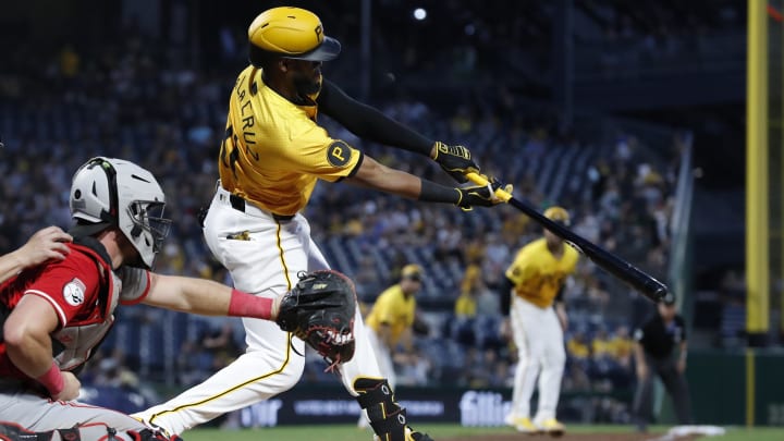 Pittsburgh Pirates right fielder Bryan De La Cruz (41) hits an RBI double against the Cincinnati Reds during the fifth inning at PNC Park. 