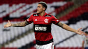 Pedro e outras figuras: Paulo Sousa tem opções para substituir o lesionado Bruno Henrique no Flamengo. 