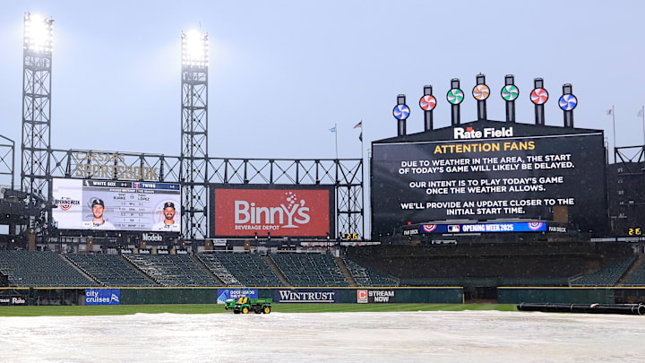 Minnesota Twins v Chicago White Sox