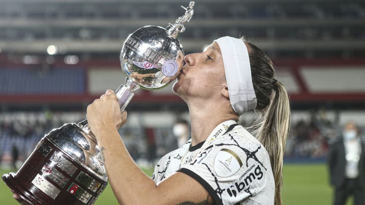 Projeto prevê torneio com 12 clubes participantes e cerca de 22 dias de duração Projeto prevê torneio com 12 clubes participantes e cerca de 22 dias de duração
