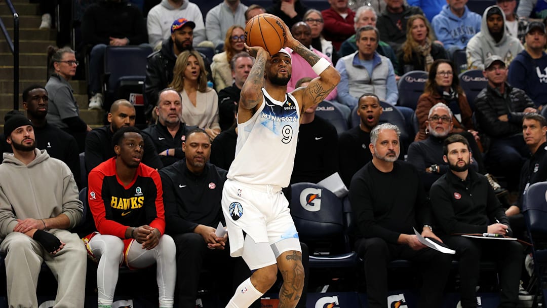 Atlanta Hawks v Minnesota Timberwolves