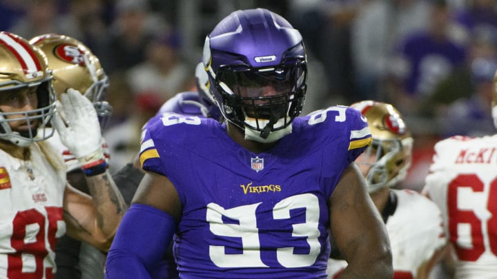 Minnesota Vikings DL Jaquelin Roy