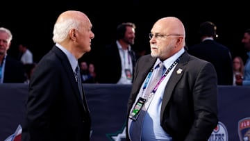 OH MY GOD THAT'S BARRY TROTZ MUSIC. WHAT IS GOING ON HERE AT BRIDGESTONE ARENA 2024 Upper Deck NHL Draft - Rounds 2-7