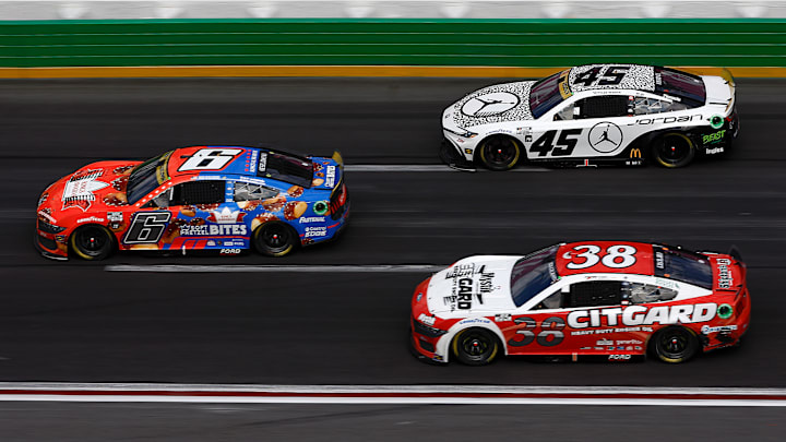 Brad Keselowski, RFK Racing, Tyler Reddick, 23XI Racing, Todd Gilliland, Front Row Motorsports, NASCAR