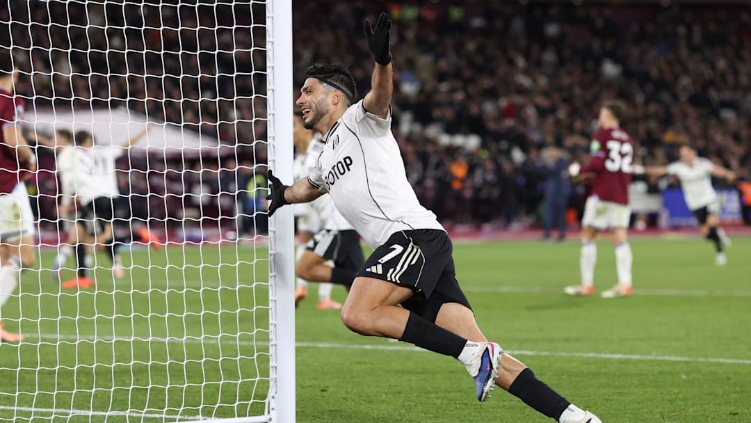 West Ham United v Fulham - Premier League