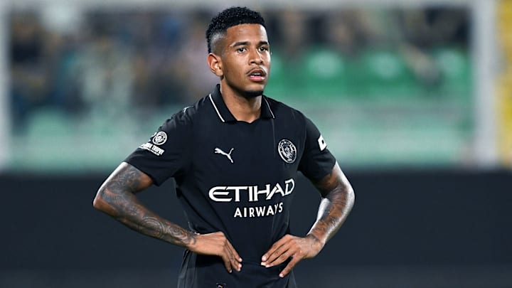 Tottenham are in talks to sign Savinho from Manchester City.