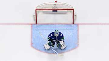 Chicago Blackhawks v Vancouver Canucks