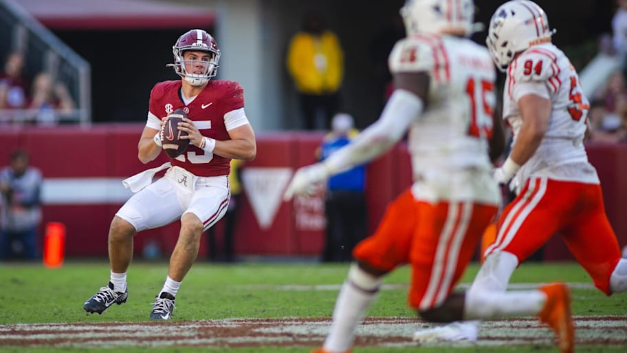 Alabama Crimson Tide quarterback Ty Simpson has been named the team's starting quarterback. | Will McLelland-Imagn Images